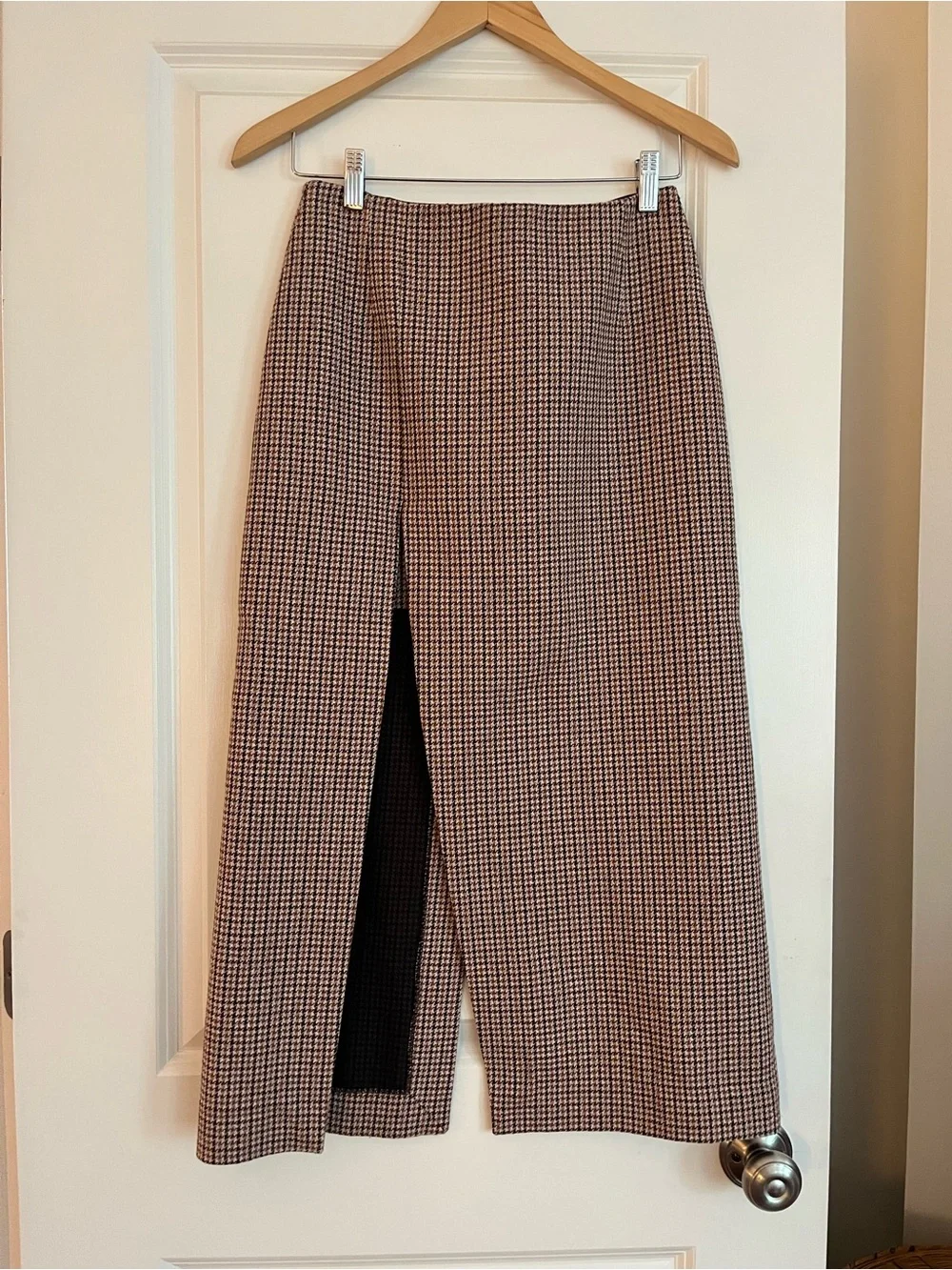 Maje Midi Skirt with Side Slit in Brown Black Cream Houndstooth - Picture 1 of 4